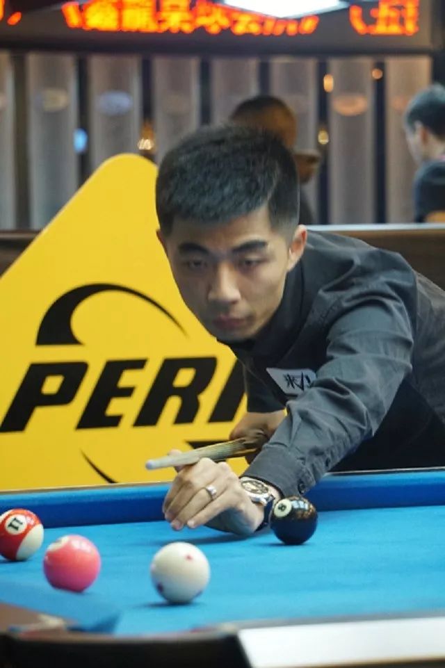 容而果断的 容而果断的